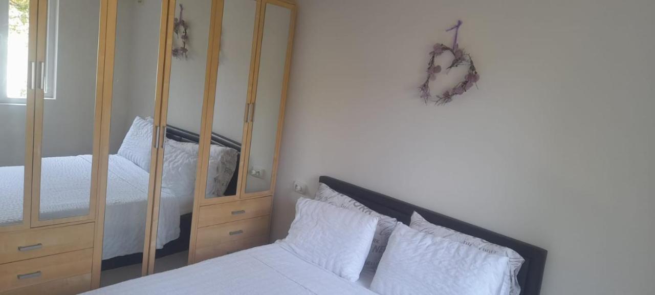 Pliska Apartment Монтана Екстериор снимка
